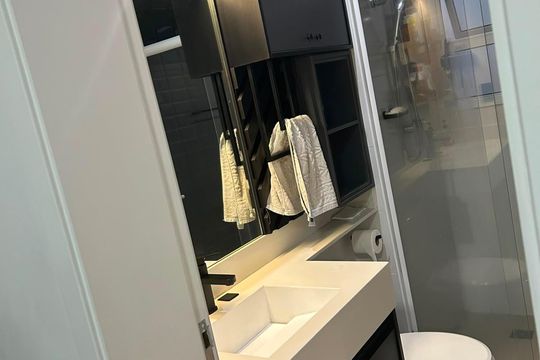 Banheiro de apartamento para alugar com 2 quartos, 72m² em Jardim Florida, Jundiaí