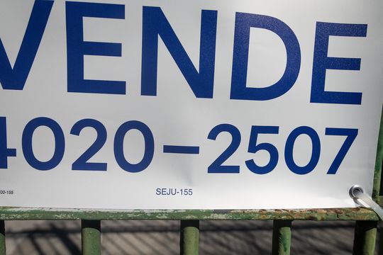 Placa intalada no dia 11.08.2026 código SEJU-155 de apartamento à venda com 2 quartos, 70m² em Campo Grande, Rio de Janeiro