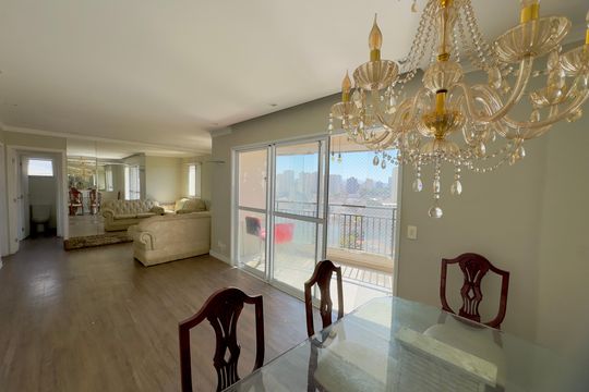 Apartamento à venda com 2 quartos, 88m² em Vila Moreira, Guarulhos