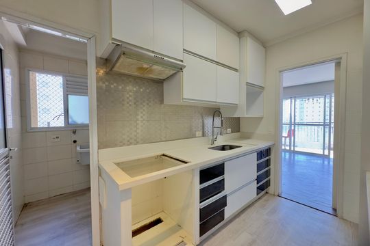 Cozinha de apartamento à venda com 2 quartos, 88m² em Vila Moreira, Guarulhos