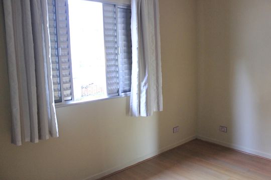 Quarto 4 de casa à venda com 4 quartos, 279m² em Jardim Rosa de Franca, Guarulhos