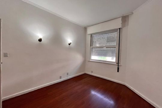 Quarto 2 de apartamento para alugar com 2 quartos, 80m² em Copacabana, Rio de Janeiro