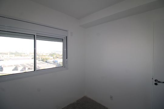 Quarto 1 de apartamento para alugar com 2 quartos, 70m² em Parque Sao Domingos, São Paulo