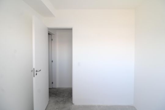 Quarto 1 de apartamento para alugar com 2 quartos, 70m² em Parque Sao Domingos, São Paulo