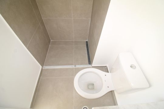 Banheiro 2 de apartamento para alugar com 2 quartos, 70m² em Parque Sao Domingos, São Paulo