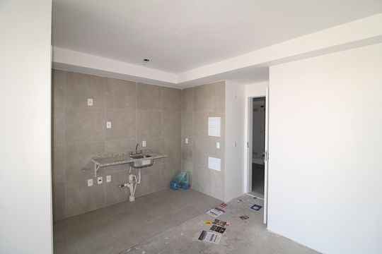 Sala / Cozinha de apartamento para alugar com 2 quartos, 70m² em Parque Sao Domingos, São Paulo