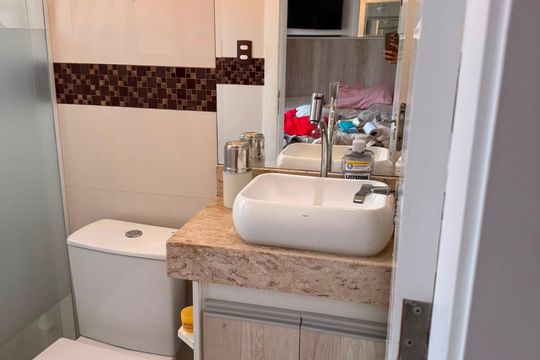 Banheiro de apartamento para alugar com 3 quartos, 70m² em Jardim Aurelia, Campinas