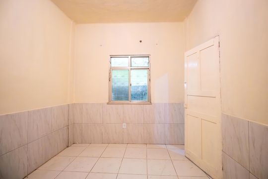 Quarto de casa para alugar com 1 quarto, 36m² em Penha Circular, Rio de Janeiro