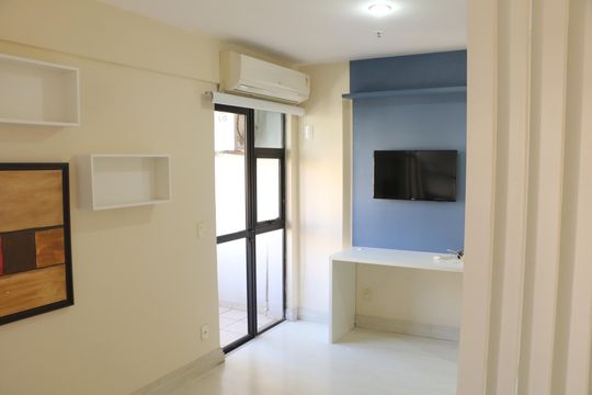sala de kitnet/studio para alugar com 1 quarto, 30m² em Centro, Nova Iguaçu