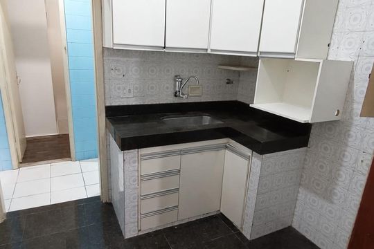 Cozinha de apartamento para alugar com 3 quartos, 100m² em Floresta, Belo Horizonte