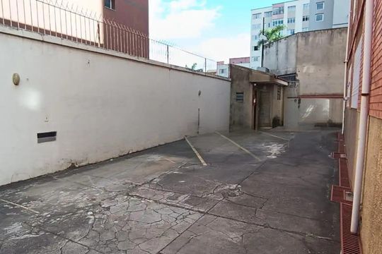 Apartamento para alugar com 3 quartos, 100m² em Floresta, Belo Horizonte