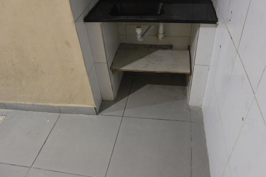 Cozinha de casa para alugar com 1 quarto, 50m² em Jardim Cocaia, Guarulhos