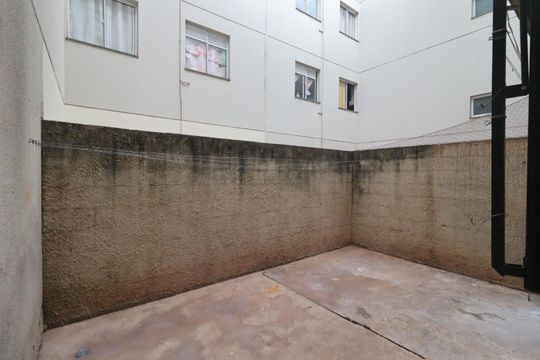 Área de Serviço de apartamento para alugar com 2 quartos, 42m² em (l-10), Ribeirão Preto