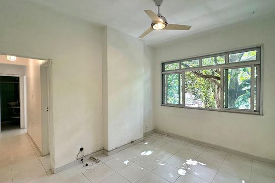 Apartamento à venda com 2 quartos, 65m² em Leblon, Rio de Janeiro