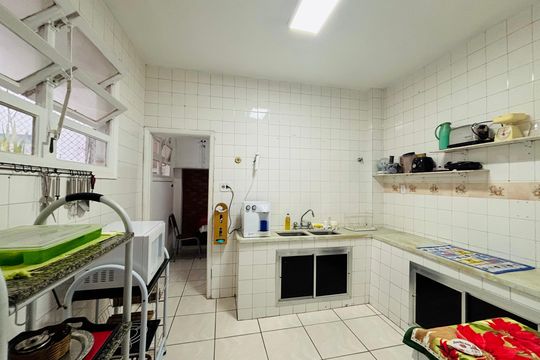 Apartamento à venda com 3 quartos, 160m² em Copacabana, Rio de Janeiro