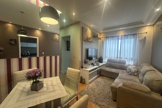 Sala de apartamento à venda com 2 quartos, 56m² em Vila Iracema, Barueri