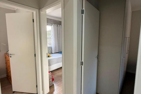 Corredor de apartamento à venda com 3 quartos, 72m² em Engordadouro, Jundiaí