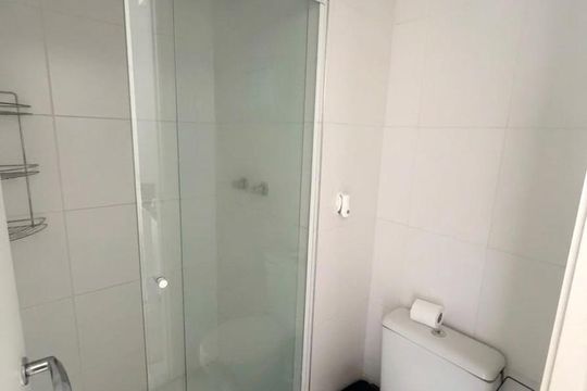 Banheiro de apartamento para alugar com 1 quarto, 39m² em Vila Maria, São Paulo