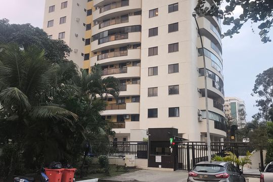 Fachada de apartamento para alugar com 2 quartos, 75m² em Recreio dos Bandeirantes, Rio de Janeiro