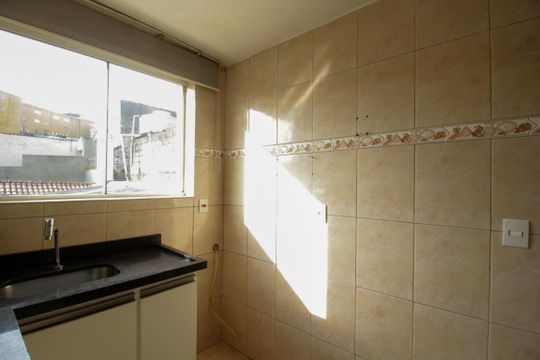 Cozinha de apartamento para alugar com 1 quarto, 50m² em Vila Itaberaba, São Paulo