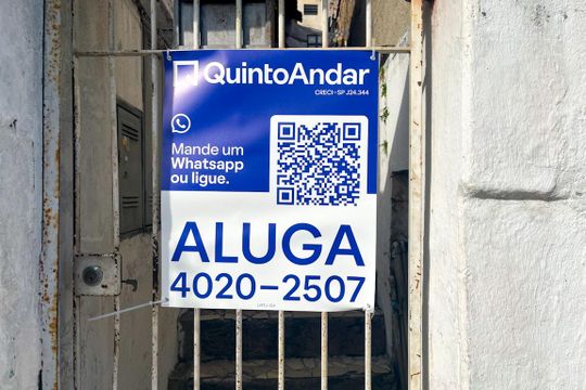 Plaquinha de apartamento para alugar com 1 quarto, 50m² em Vila Itaberaba, São Paulo