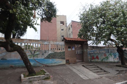 Fachada de apartamento para alugar com 2 quartos, 45m² em Jardim Sapopemba, São Paulo