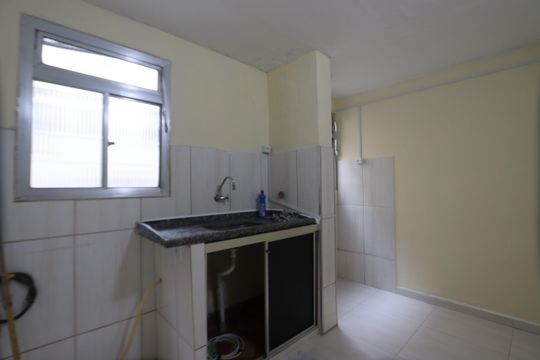 Cozinha de apartamento para alugar com 2 quartos, 45m² em Jardim Sapopemba, São Paulo