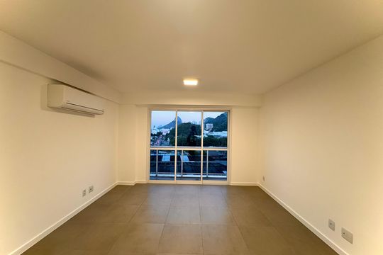 Apartamento para alugar com 2 quartos, 98m² em Botafogo, Rio de Janeiro