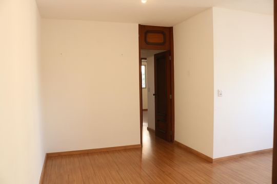 Sala de apartamento para alugar com 3 quartos, 80m² em Lapa, São Paulo