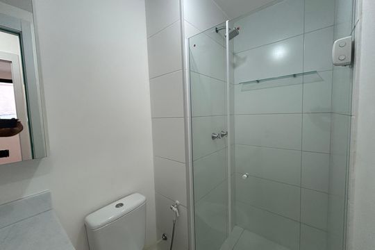 Banheiro de apartamento para alugar com 2 quartos, 49m² em Cachambi, Rio de Janeiro