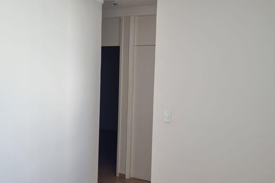 Corredor de apartamento para alugar com 2 quartos, 45m² em Jardim São Vicente, Campinas