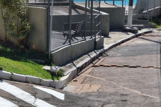 Área externa de apartamento para alugar com 2 quartos, 45m² em Jardim São Vicente, Campinas