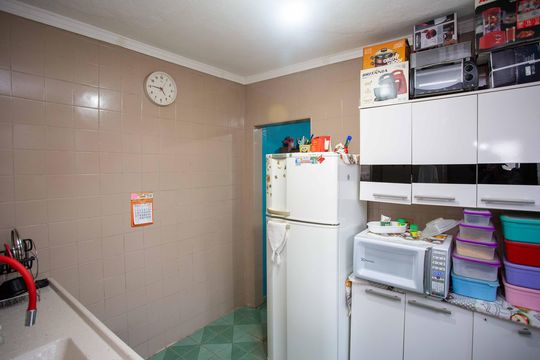 Cozinha de casa à venda com 4 quartos, 197m² em Casa Grande, Diadema