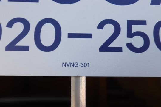 Placa de casa para alugar com 2 quartos, 162m² em Jardim Tiete, São Paulo