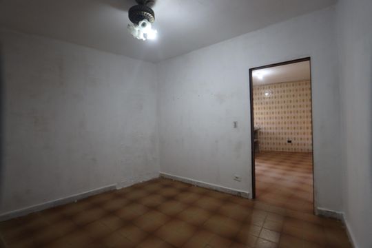Quarto 2 de casa para alugar com 2 quartos, 162m² em Jardim Tiete, São Paulo