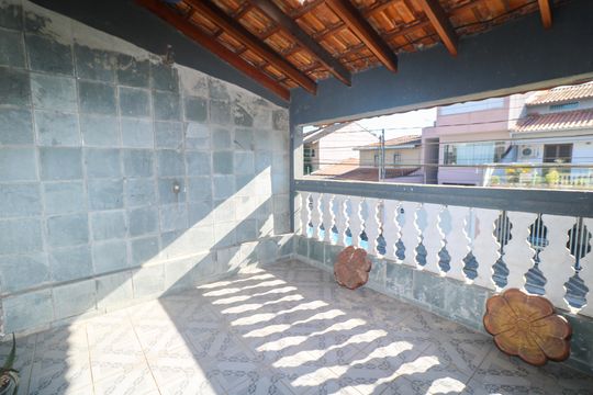 Varanda de casa à venda com 3 quartos, 140m² em Jardim Progresso, Santo André