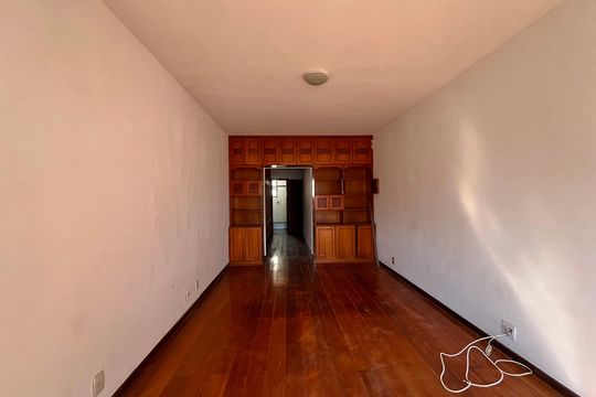 Suite de apartamento para alugar com 3 quartos, 230m² em Copacabana, Rio de Janeiro