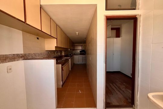 Cozinha de apartamento para alugar com 3 quartos, 230m² em Copacabana, Rio de Janeiro