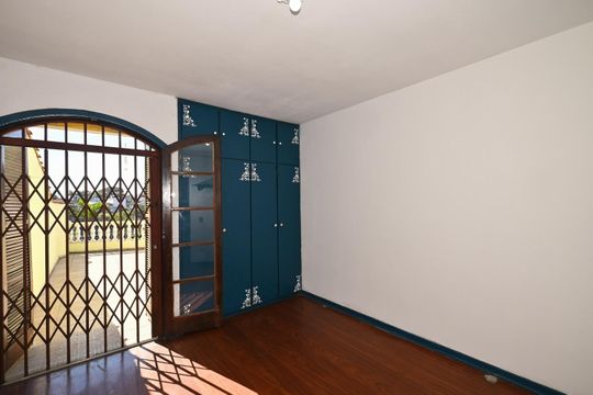Quarto 2 de casa para alugar com 2 quartos, 80m² em Jardim Paris, São Paulo