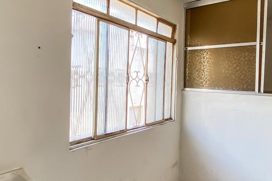 Área de Serviço de casa à venda com 2 quartos, 252m² em Parque Paineiras, São Paulo