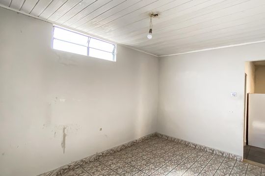 Cozinha  de casa à venda com 2 quartos, 252m² em Parque Paineiras, São Paulo