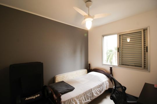 Quarto 1 de apartamento à venda com 2 quartos, 70m² em Vila Romana, São Paulo