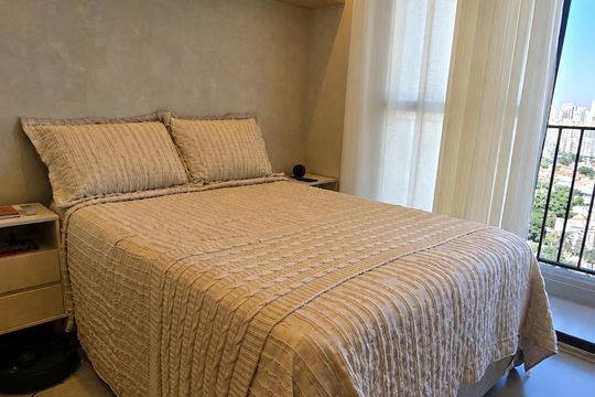 Sala/Quarto de apartamento à venda com 1 quarto, 25m² em Vila Olímpia, São Paulo