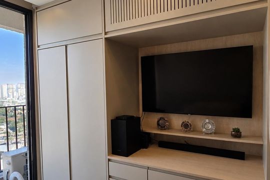 Sala/Quarto de apartamento à venda com 1 quarto, 25m² em Vila Olímpia, São Paulo