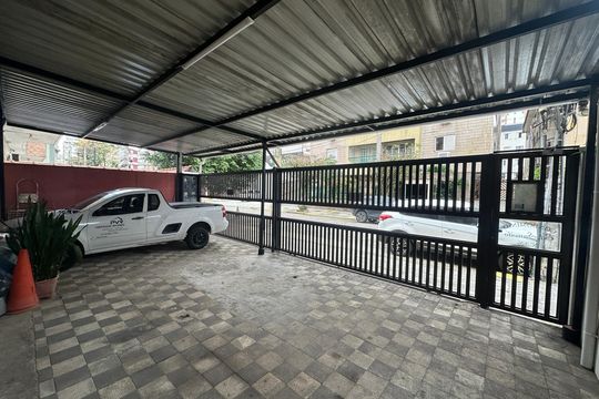 Garagem de apartamento para alugar com 2 quartos, 112m² em Centro, São Vicente