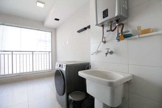 Área de Serviço de apartamento à venda com 3 quartos, 84m² em Vila Andrade, São Paulo