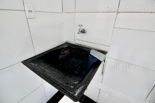 Cozinha e Área de Serviço de casa de condomínio para alugar com 2 quartos, 40m² em Parque Cisper, São Paulo