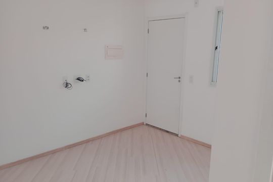 Quarto de apartamento à venda com 2 quartos, 38m² em Jardim Albertina, Guarulhos