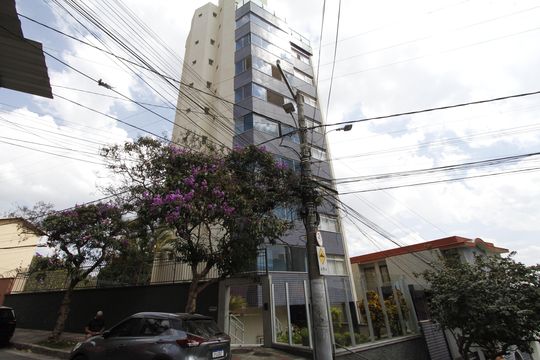 Fachada de apartamento à venda com 4 quartos, 360m² em Grajaú, Belo Horizonte