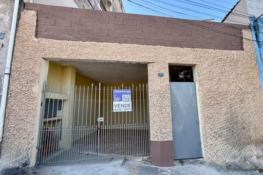 Fachada  de casa à venda com 3 quartos, 143m² em Jardim Palmira, Guarulhos